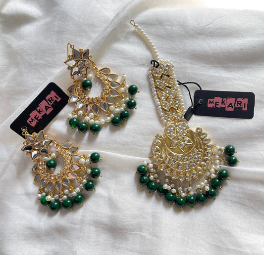 Circular Green Teeka Set