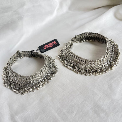 Broad Oxidized Ghungru Anklet
